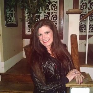 Meet your Posher, Starla